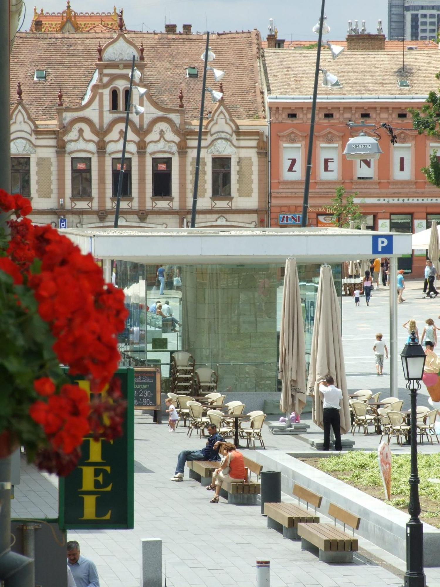 Hotel Diana Pécs Exterior foto